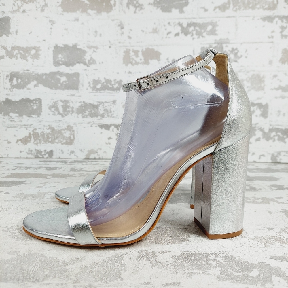 NEW SCHUTZ Cadey Lee Block Silver Leather Block Heel Ankle Strap Sandals A402